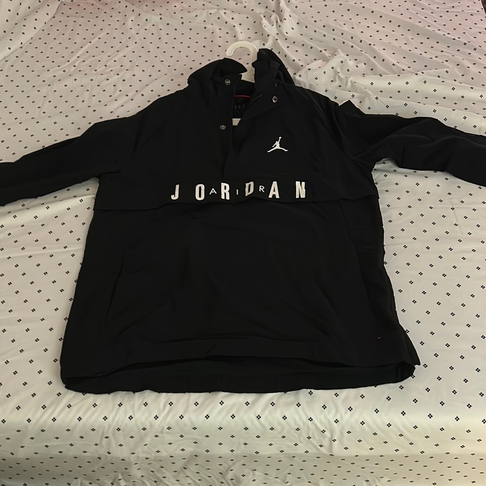 Air Jordan Windbreaker, Size Small, Color Black